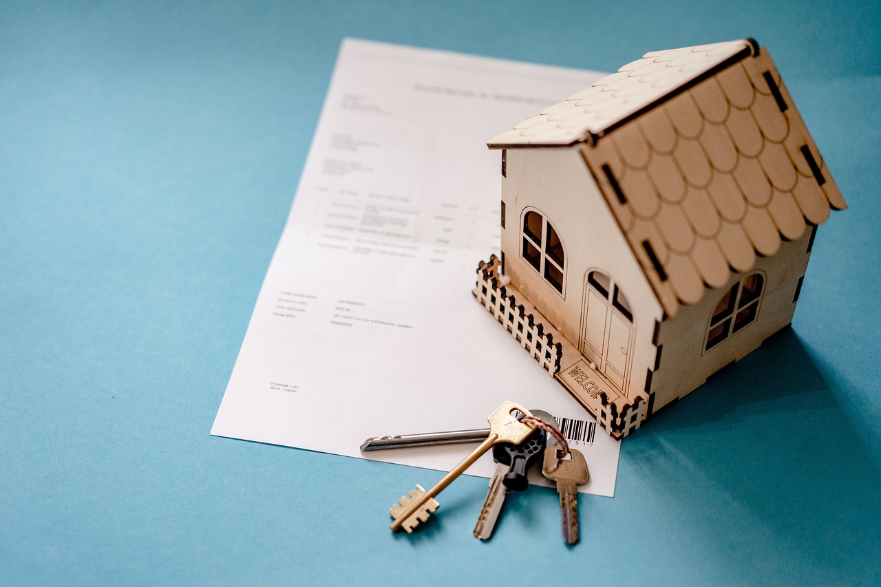 underwriting finance document review